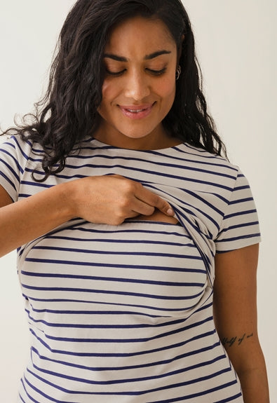 dryžuota suknelė nėščiosioms ir maitinančioms