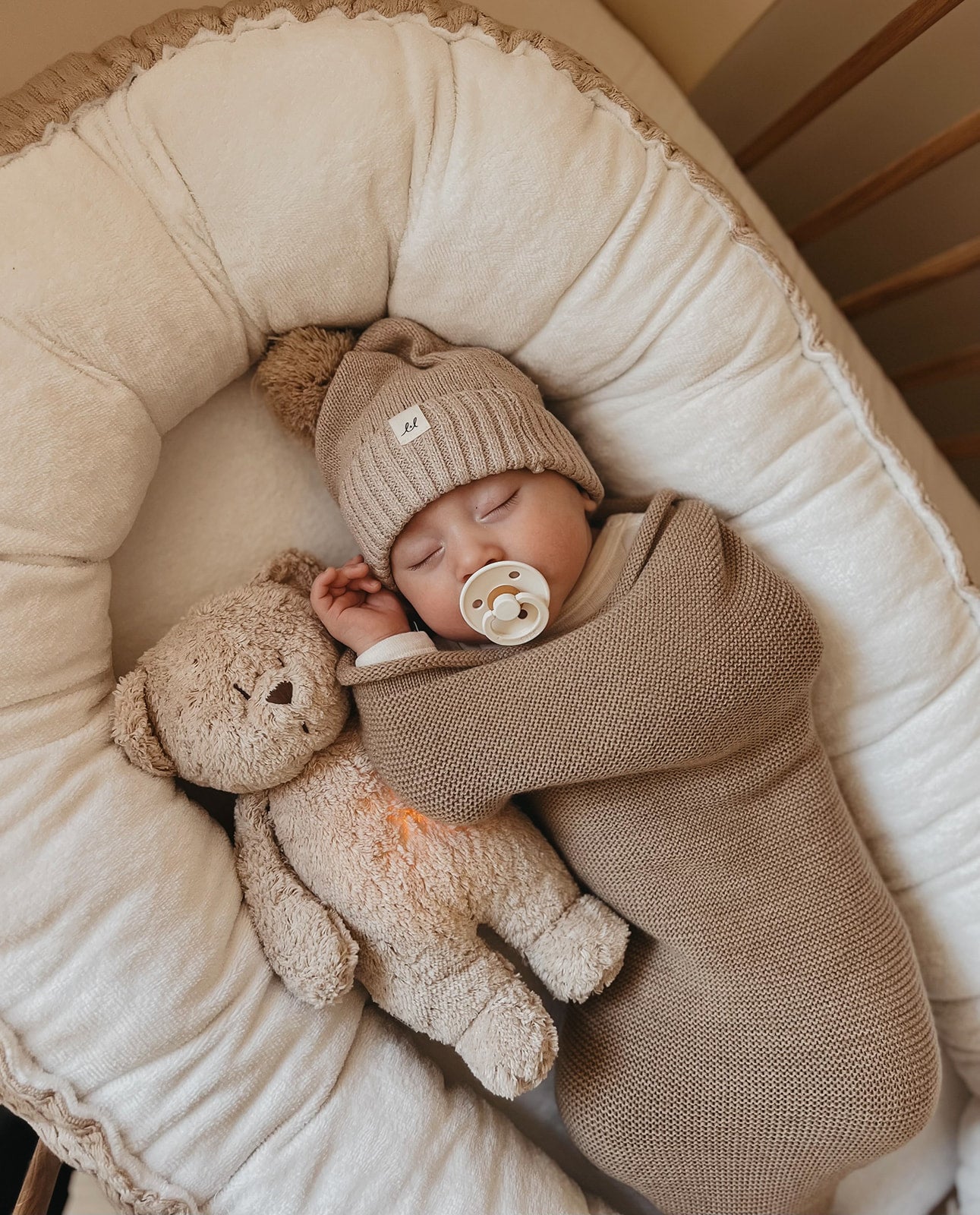 NAJELL portable baby nest
