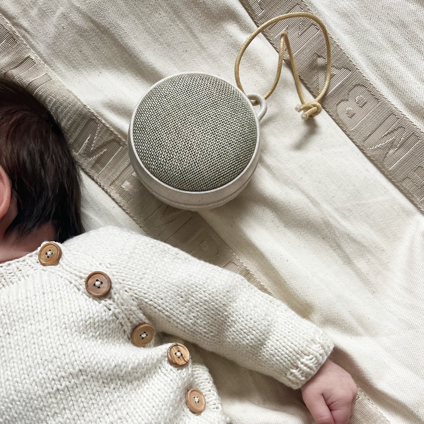 NAJELL portable baby nest