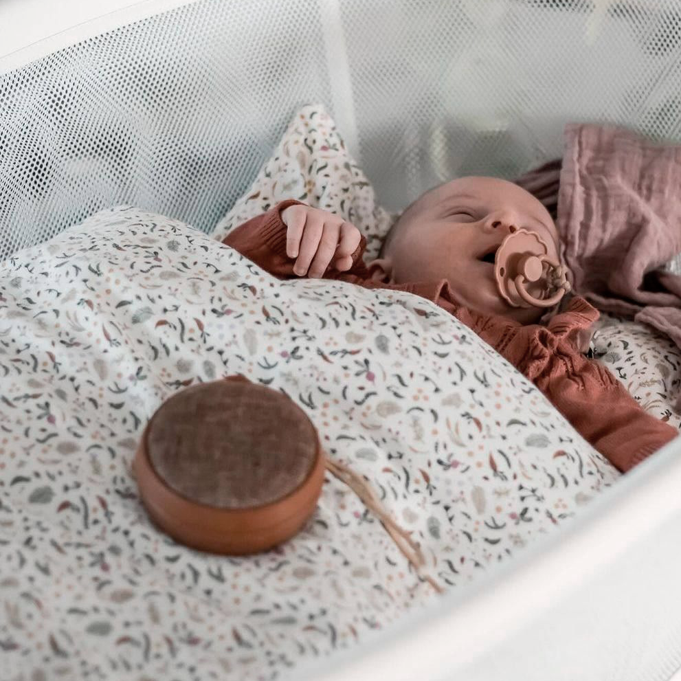 NAJELL portable baby nest